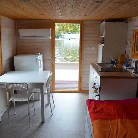 Houseboat4you Botel *