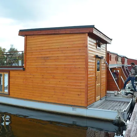 Houseboat4you Botel *